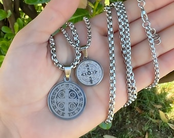 Collana Con Medaglia Di San Benedetto In Acciaio Inossidabile - Gioiello Religioso Cristiano, Uomo E Donna, Color Oro