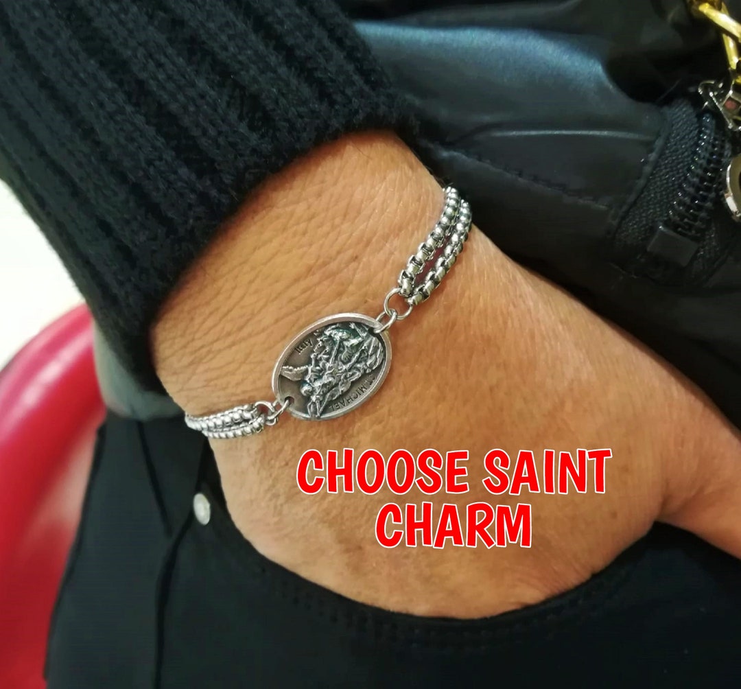 MedjugorjeStoneGifts Reversible Sacred Heart of Jesus and Mary Medal  Bracelet, Adjustable Stainless Steel Chain, Unisex