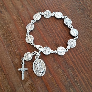 Rozenkransarmband, Sint-Michielshoedje, Sint-Benedictus rozenkrans, katholieke vrouwenarmband, maagd Maria-armband, Sint-Benedictusmedailles