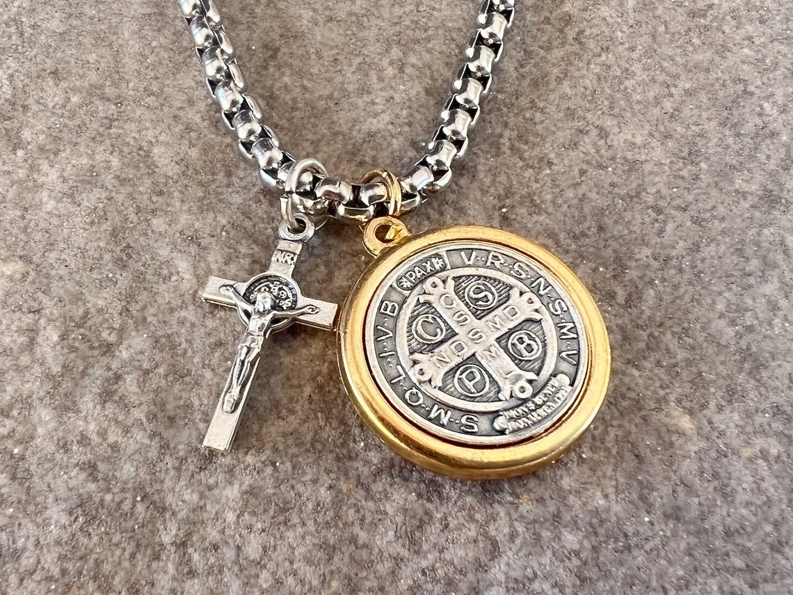 Saint St Benedict Medal Necklace Pendant Stainless Steel Crucifix