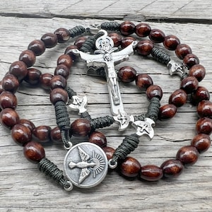 Kreuz-Rosenkranz der Heiligen Dreifaltigkeit, katholischer Rosenkranz zum Heiligen Geist, Gebetsperlen aus Holz