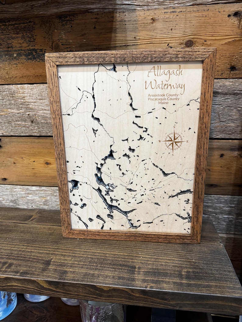 Mapa de profundidad de lago personalizado ANY LAKE: mapa de madera personalizado grabado a láser con marco de roble; arte batimétrico de pared de lago de 2, 4 o 9 capas imagen 15