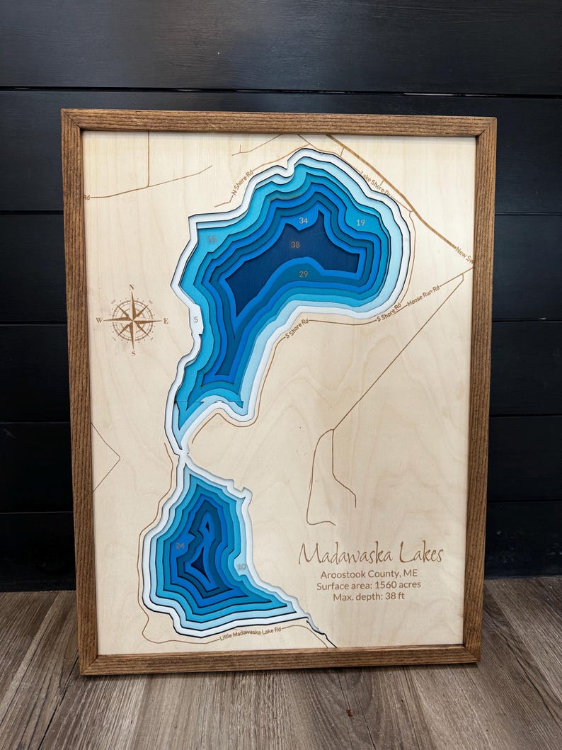 Mapa de profundidad de lago personalizado ANY LAKE: mapa de madera personalizado grabado a láser con marco de roble; arte batimétrico de pared de lago de 2, 4 o 9 capas imagen 10