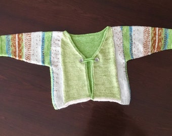 APRES SKI for the little ones? Soft green sporty cardigan for baby or toddler, hand knit of wool and cashmere