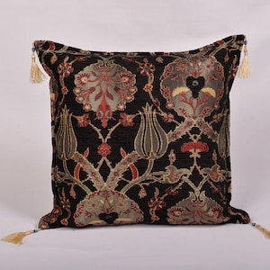 Ethnic Turkish Decorative Cushion Covers, Decorative Pillow Covers, Tulip Pillow Covers 18 x 18, Boho Pillow, Kilim Cushion Cover, Tulips