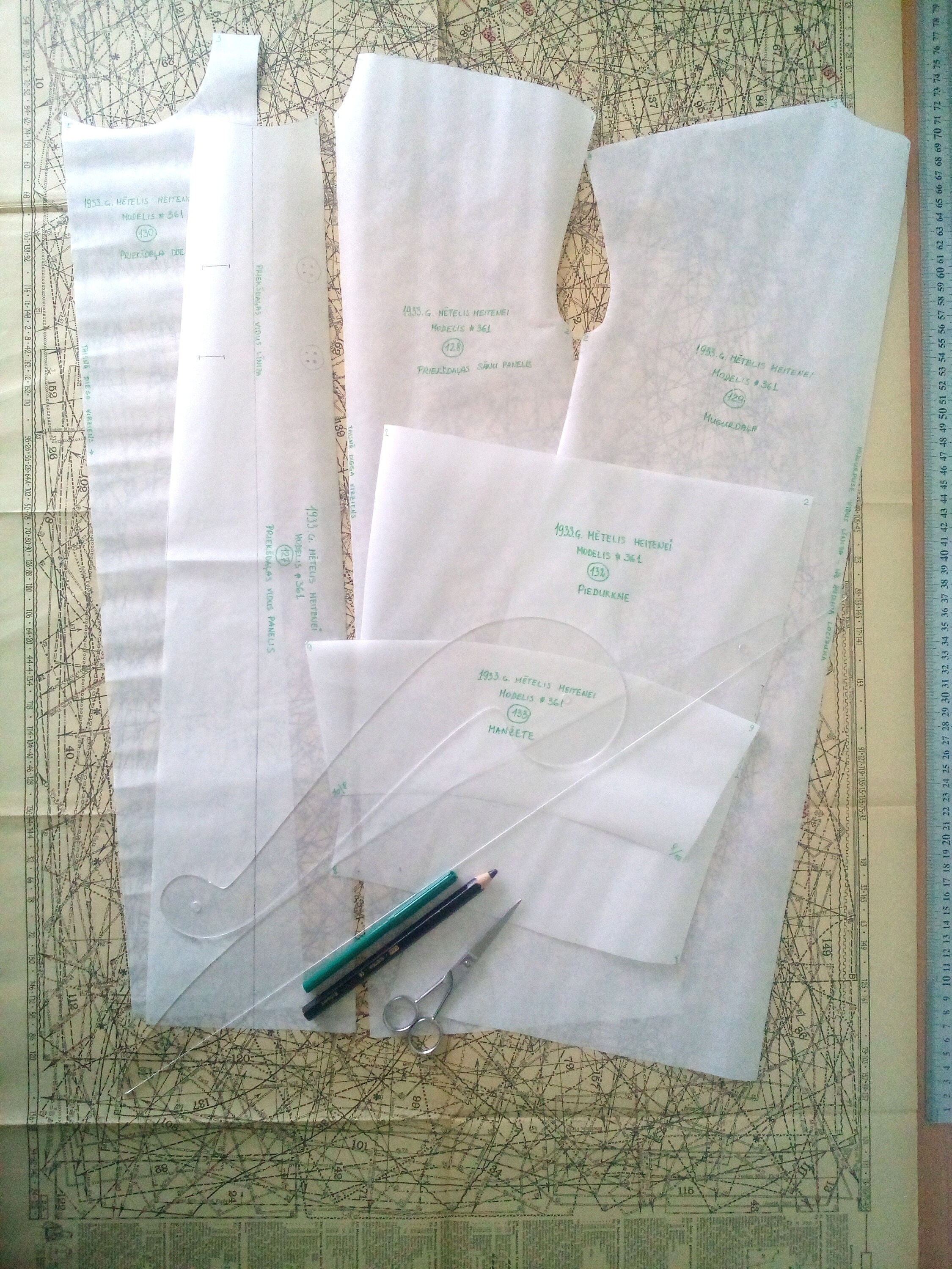 Buy Menswear Vintage 1930s Classical Straight Cut Men Trousers