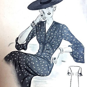 Vintage 108cm/42.5" bust size 1930s day dress sewing pattern.