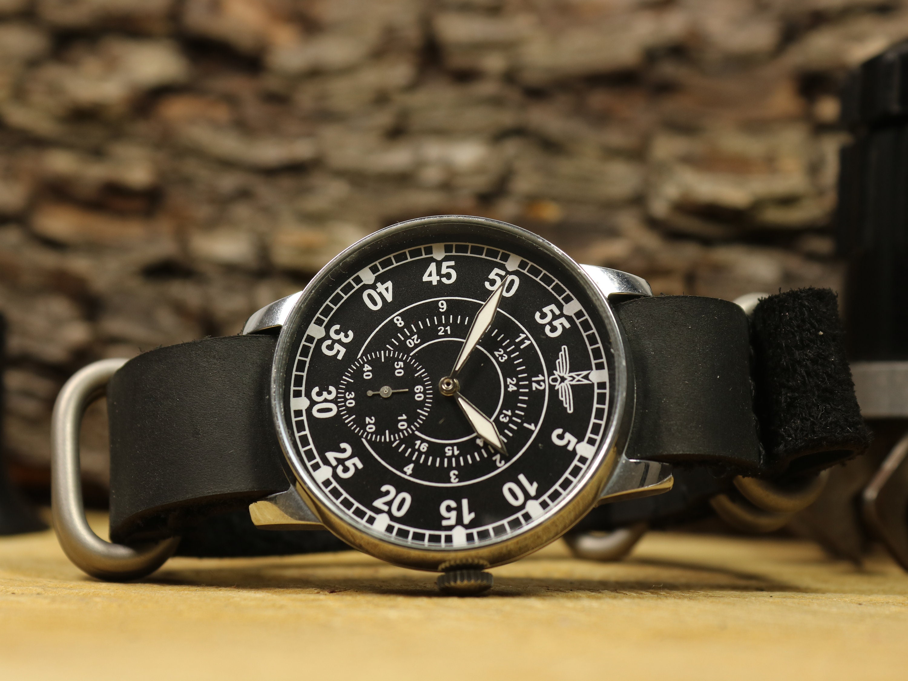 pobeda aviator watch