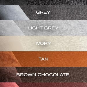 Puede incluir: Una paleta de colores que muestra muestras de cuero en varios tonos. Los colores incluyen negro, gris, gris claro, marfil, marr&oacute;n claro, chocolate marr&oacute;n y burdeos. Cada muestra est&aacute; etiquetada con su nombre de color en texto blanco.
