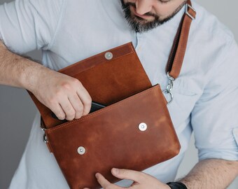 Riñonera de piel color coñac para hombre, riñonera, riñonera para él, organizador de viaje, riñonera manos libres, regalo para él, regalo para hermano