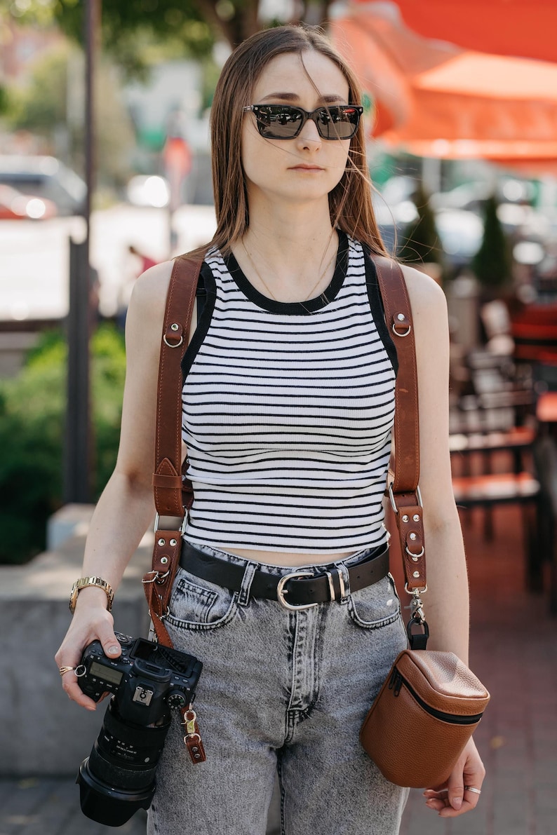 Brown Adjustable Leather Double Camera Harness, Custom Dual Leather Camera Strap, Custom Monogram Engraving, Wedding Photographer Gift image 1