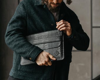 Premium Leather MacBook M5 Sleeve, 13'' Macbook Neo, Slim Handmade Laptop Case for MacBook Air M5 and Pro M5
