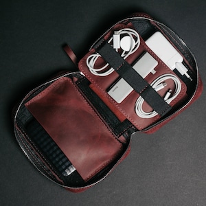 Minimalistischer Leder-Tech-Fall, elektronischer Organizer, Kabelhalter, Geräteaufbewahrung, Reisebeutel, Bräutigam Vorschlag, Bräutigam Accessoire,