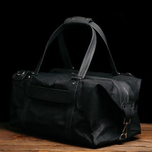 Custom Getaway Tote, Personalized Overnight Bag, Leather Weekend Bag, Travel Essentials, Weekend Trip Bag, Gift for Him