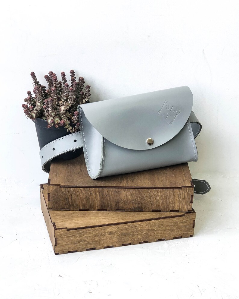 small bum bag womens