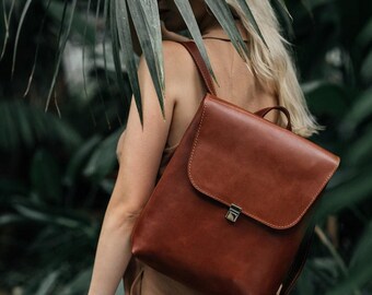 Cognac Leder Rucksack, City Rucksack für Frauen, Laptop Reiserucksack
