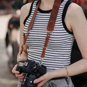 Correa de cuero genuino para cámara, correas para cámara DSLR, regalo de fotografía, regalo de Pascua, accesorios de cuero para él, regalo para papá