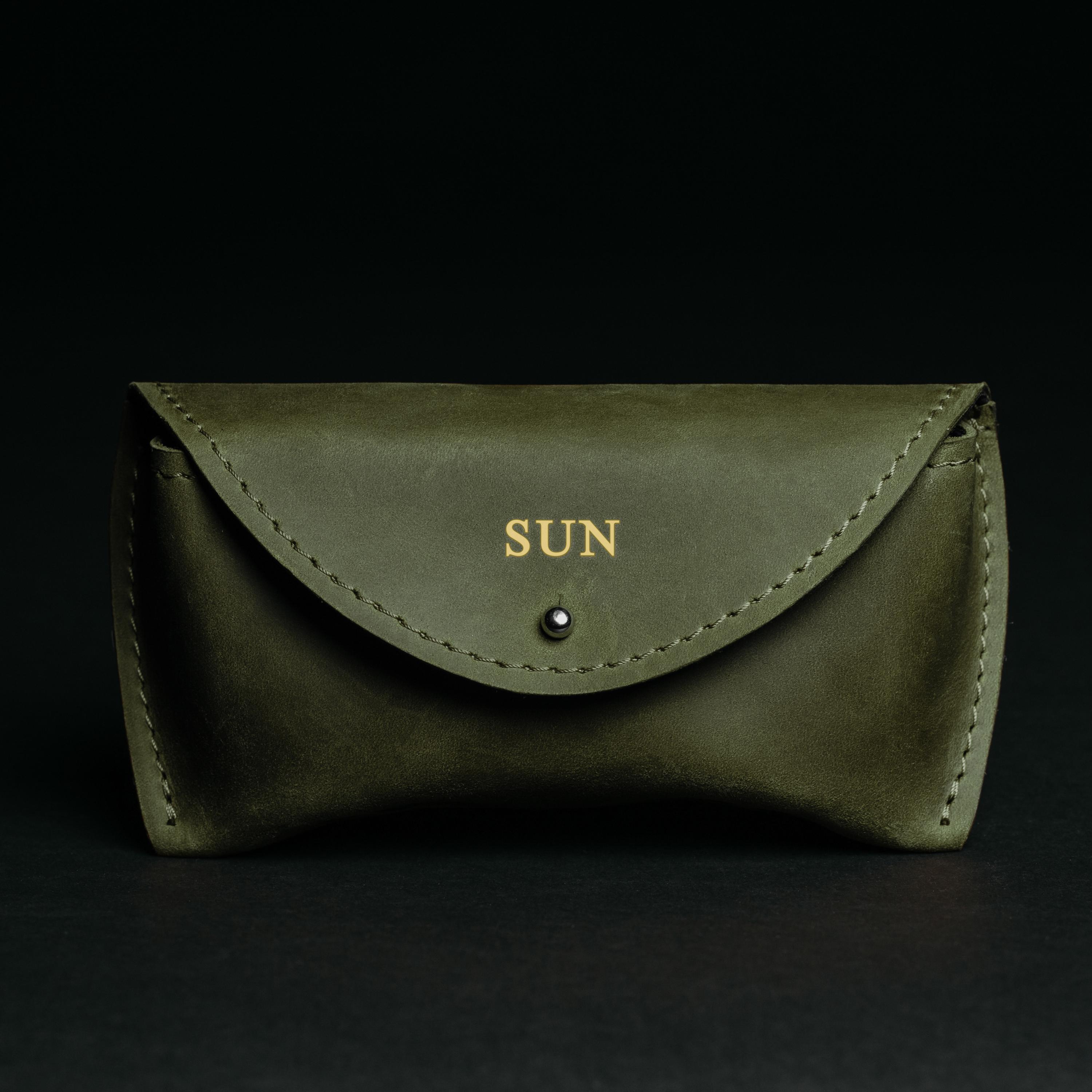 Ray ban hard case - Etsy 日本