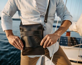 Man messenger bag, leather crossbody travel bag, laptop brown zipper pouch, tablet sling bag, personalized satchel purse