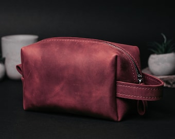 Engraved Leather Toiletry Bag, Personalized Dopp Kit, Monogram Travel Organizer, Men's Grooming Kit, Custom Gift for Him