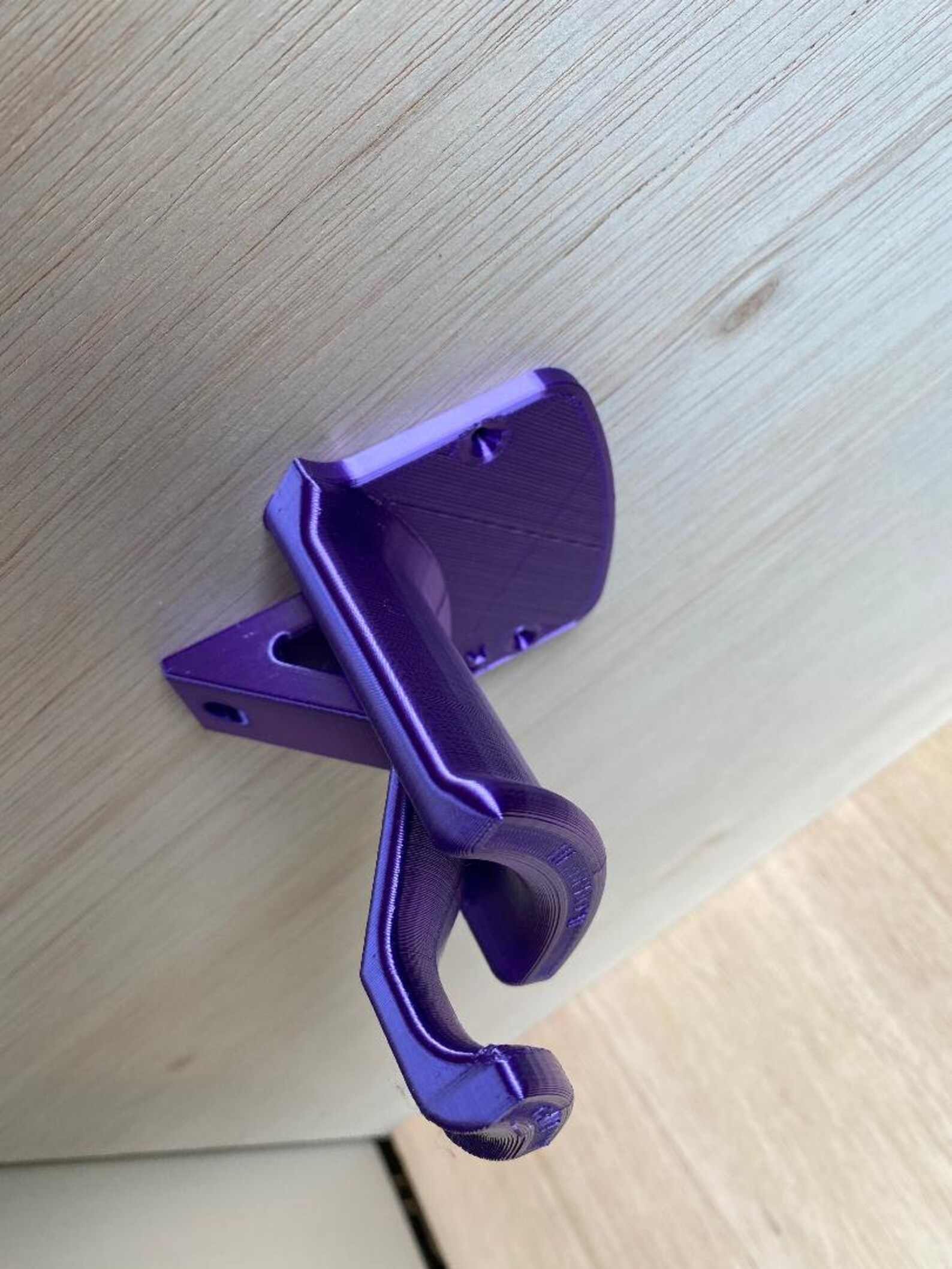 Headphone hanger w/ cord loop Etsy