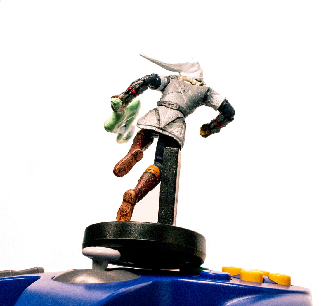 Fierce Deity Link Custom Amiibo Legend of Zelda - Etsy