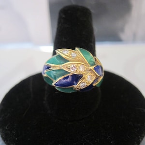 18k Gold, Enamel and Diamond Leaf Motif Circa 1960/70&#39;s
