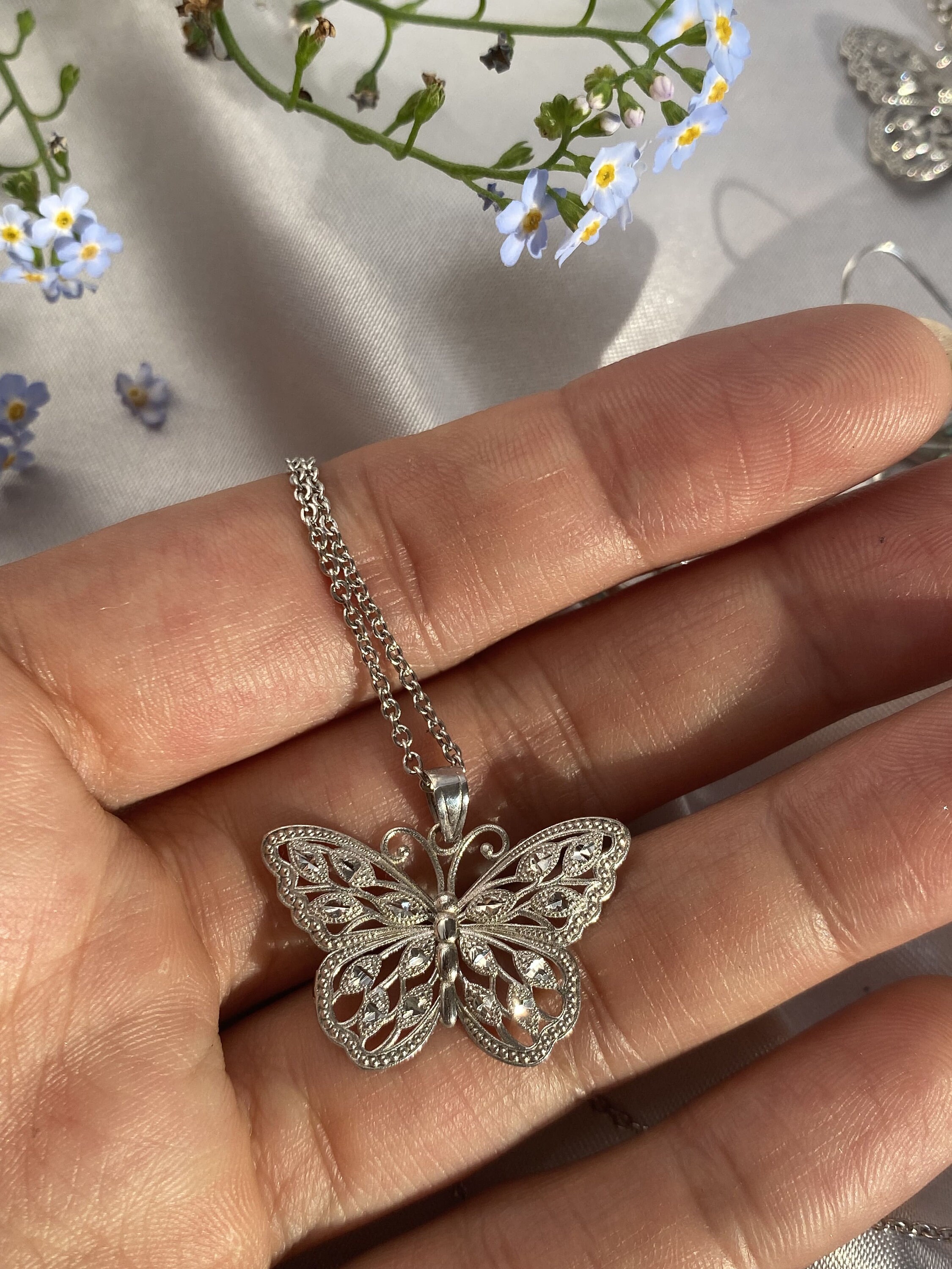 Butterfly necklace cheap white gold
