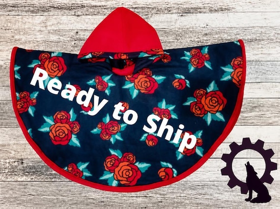 Reversible Fleece Car Seat Poncho, Red Roses