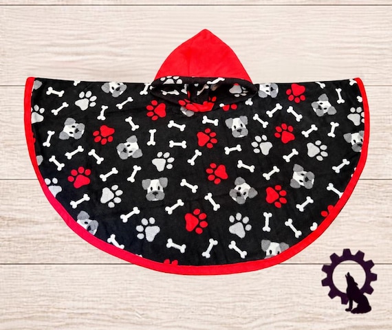 Reversible Fleece Car Seat Poncho, Red Dogs
