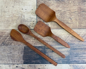 Wooden Kitchen Utensils Set - Large Flipper, Small Flipper, Cooking Spoon, Spatula