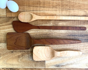 Wooden Kitchen Utensils Set - Large Flipper, Small Flipper, Cooking Spoon, Spatula - Two Tone