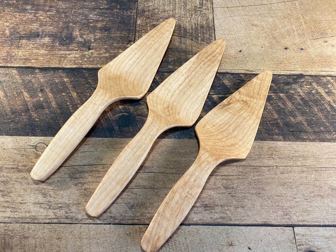 Wooden Pie or Cake Server Maple Etsy