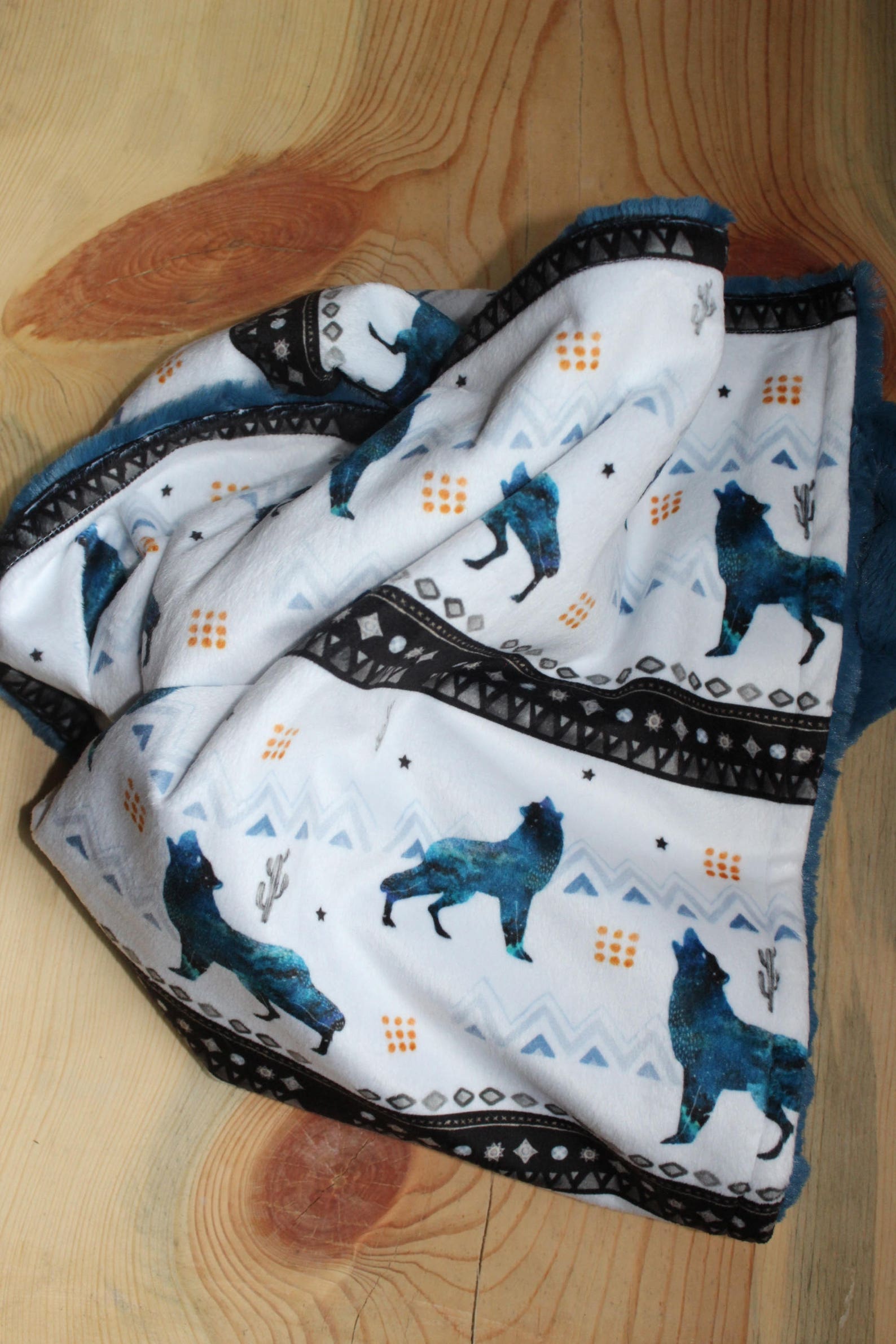Wolf Blanketwolf Baby Blanketwolvesaztec Blanketblue Etsy