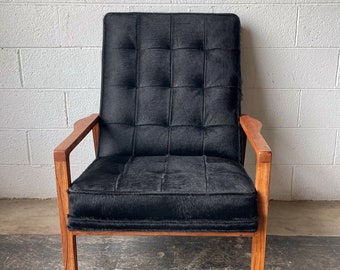 Sillón moderno de piel de vaca de mediados de siglo - Negro