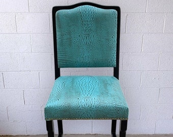 Classic Turquoise Counter Stool 26" - 4 Seat Minimum Required!