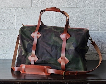 Bolsa de trabajo/viaje de lona encerada nº 1 - Edición Location Scout - “Elegancia robusta, remache a remache”.