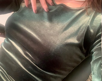 90's velvet top in forest green