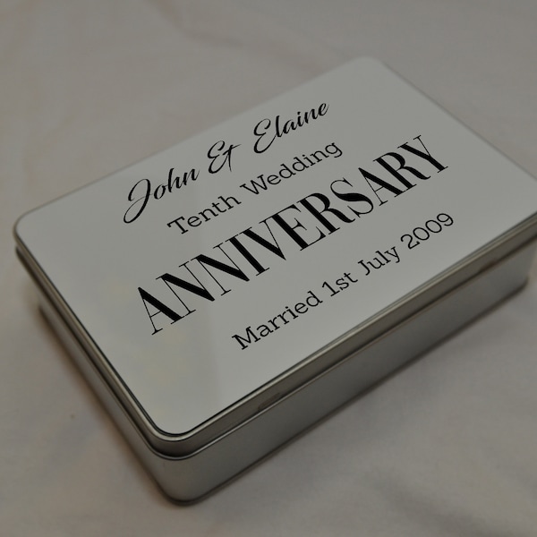 PERSONALISED 10th Wedding Anniversary Storage Tin. Personalise With Your Choice Of Names and Date. Anniversary Gift. AT-2 +MDRN+