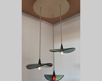 Triple pendant light