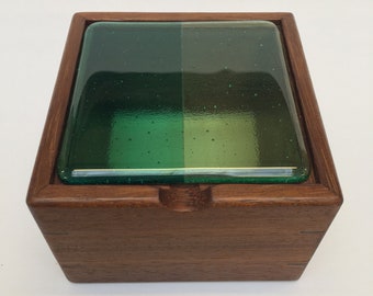 Jewellery box with lime green and pale turquoise kiln formed glass lid