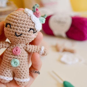 Gingerbread cookie amigurumi pattern in Spanish/English, Ginger cookie amigurumi, Amigurumi pattern, Xmas Ornament pattern, Xmas amigurumi