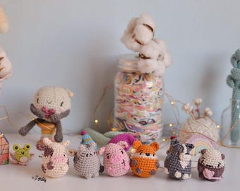 Patrón ESPAÑOL/INGLÉS huevos de pascua amigurumi,huevo gato, huevo perro,huevo vaca,huevo cerdo,huevo zorro,huevo nutria,patrones de pascua