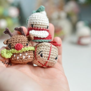 Combo of 3 SPANISH/ENGLISH patterns Mini Mama Noel, Mini gift and Mini Rudolf, mini Christmas amigurumis, knitting guide for beginners image 10