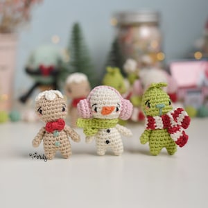 Combo 3 patrones de Navidad amigurumi en ESPAÑOL/INGLÉS, patrón galleta jengibre,patrón muñeco de nieve y patrón Grinch,patrones de Navidad