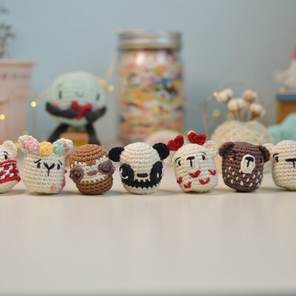 Combo 7 patronen SPAANS/ENGELS mini amigurumi beren, mini lippenbeer, mini panda, mini ijsbeer en bruine beer, patroon voor beginners, mini beren