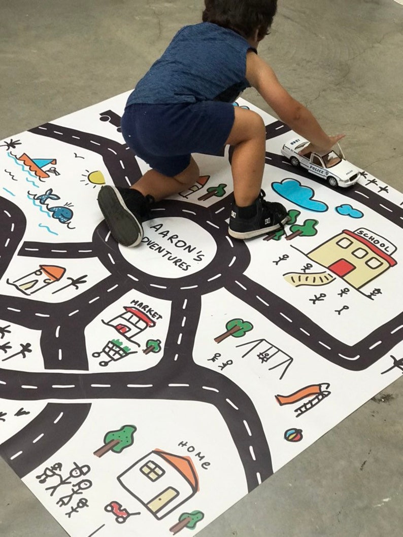 Personalized Car Play Mat for toddlers / Road Adventure Mat / Unique name illustration, ideal gift for birthdays. image 2