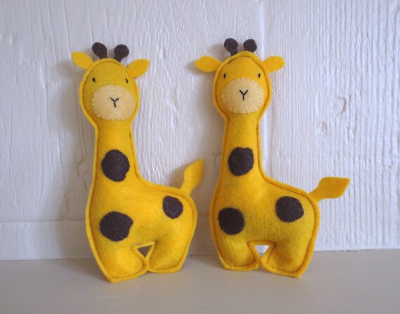 giraffe cat toy