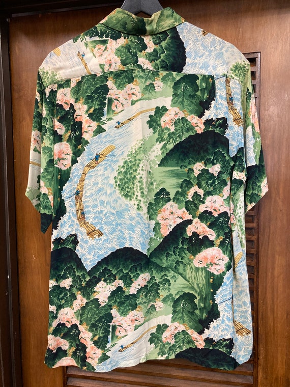 Vintage 1940’s Asian Japanese Crepe Hawaiian Shir… - image 10