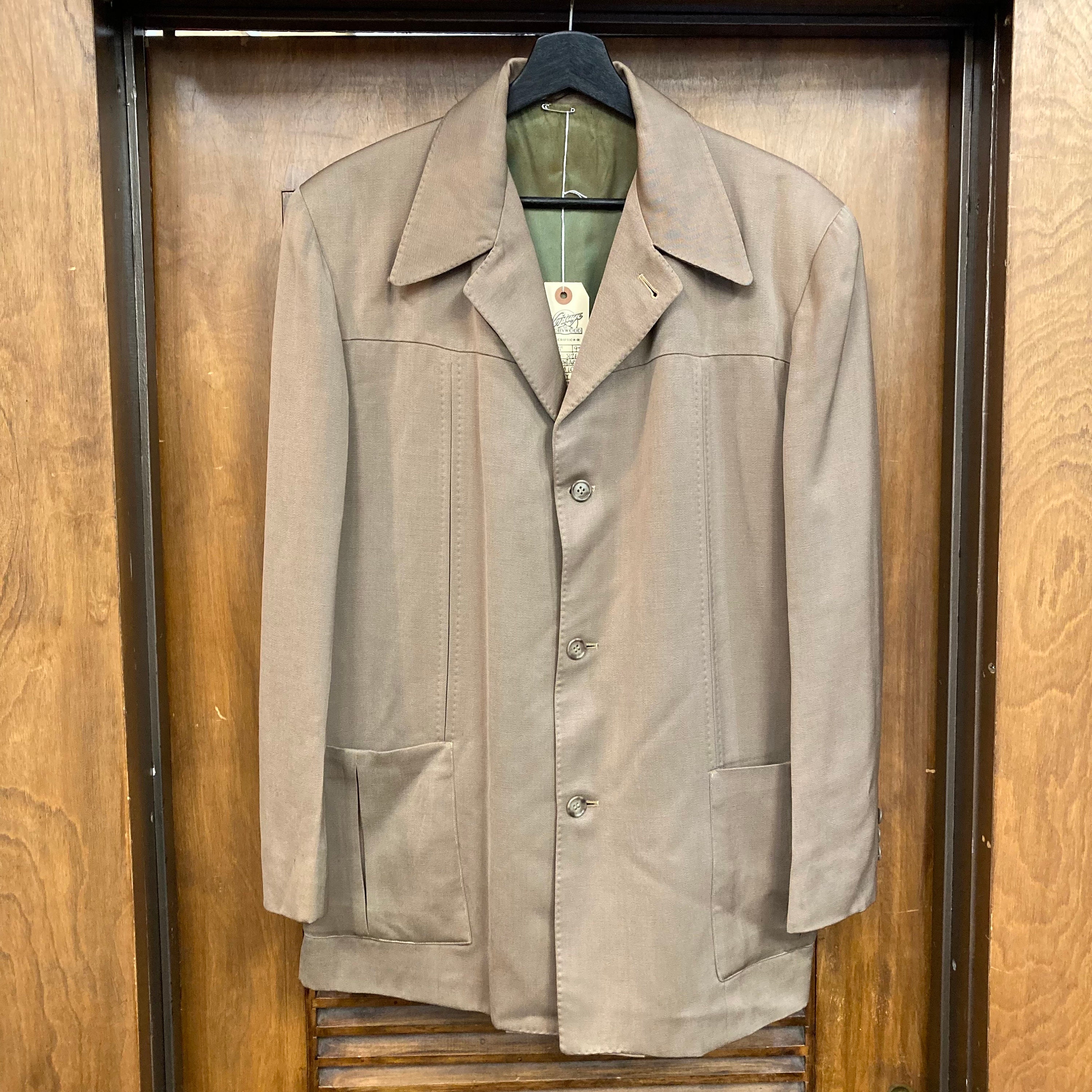Vintage 1950s Size L Rayon Gabardine Hollywood Leisure Rockabilly Jacket, Pleated Details, 50s Vintage Clothing - Etsy Vintage 1950s Size L Rayon Gabardine Hollywood Leisure Rockabilly Jacket, Pleated Details, 50s Vintage Clothing - Etsy